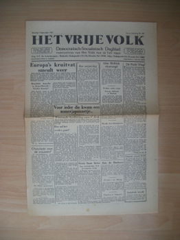 Het Vrije Volk, No. 99, Dinsdag 4 september 1945 - 1