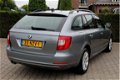 Skoda Superb Combi - 1.8 TSI Comfort Business Line Navi PDC ECC Media LMV Zeer nette - 1 - Thumbnail