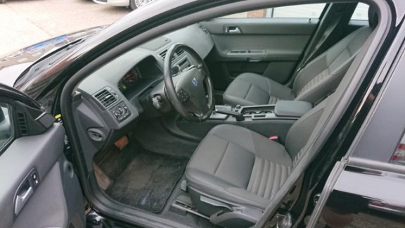 Volvo V50 - 2.0D Kinetic NAP, Automaat, Navigatie - 1