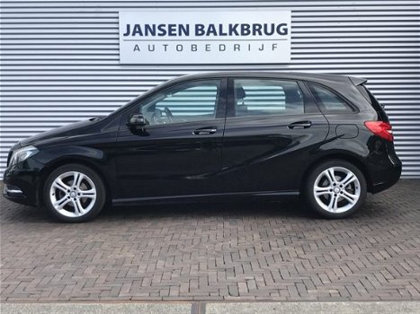 Mercedes-Benz B-klasse - 180 Ambition NAVI/XENON - 1