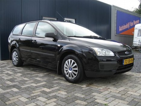 Ford Focus Wagon - 1.6-16V Champion|APK 01/2021 - 1