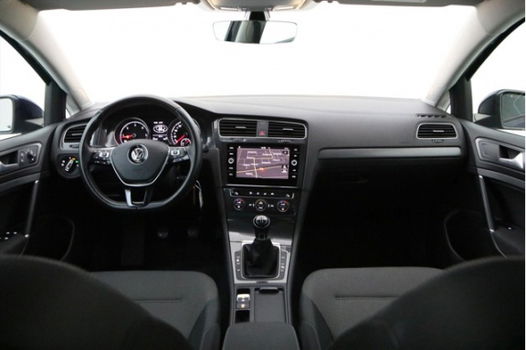 Volkswagen Golf Variant - 1.6 TDI 115pk Comfortline Executive | Navigatie | Trekhaak - 1