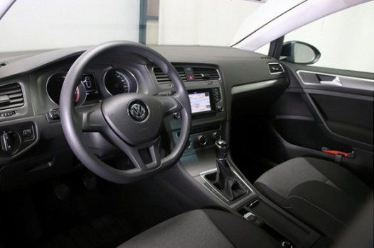 Volkswagen Golf - 1.2 TSI 105pk Bluemotion Navigatie Airco Cruise Control 200x Vw-Audi-Seat-Skoda - 1