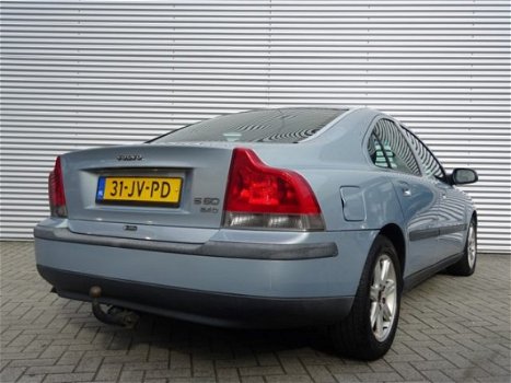 Volvo S60 - 2.4 D AUT. EDITION - 1