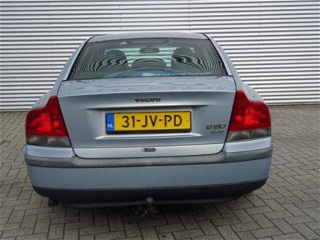 Volvo S60 - 2.4 D AUT. EDITION - 1