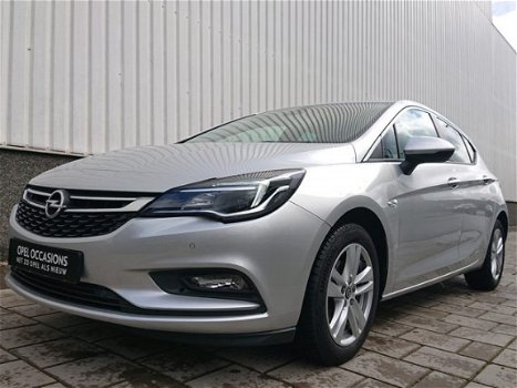 Opel Astra - 1.0T 105 PK Online Edition | Lichtmetaal | Climate Control | Navi | PDC Voor+Achter | A - 1