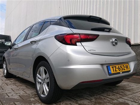Opel Astra - 1.0T 105 PK Online Edition | Lichtmetaal | Climate Control | Navi | PDC Voor+Achter | A - 1