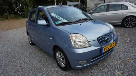 Kia Picanto - 1.1 X-tra hele nette Picanto Airco dist riem vervangen 91 - 1