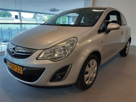 Opel Corsa - 1.2-16V Ann. Edition Airco BLuetooth - 1