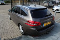 Peugeot 308 SW - 1.2 e-THP Blue Lease Executive Navigatie/Panoramadak/Climate controle/Cruise contro