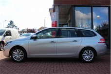 Peugeot 308 - 1.2 e-THP 110pk Blue Lease