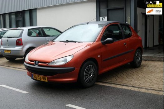 Peugeot 206 - 1.1 XR Nieuwe APK Nieuwe Distributieriem - 1