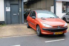 Peugeot 206 - 1.1 XR Nieuwe APK Nieuwe Distributieriem