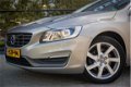 Volvo V60 - 1.6 D2 MOMENTUM , AUTOMAAT, Navigatie, Trekhaak, Cruise control, - 1 - Thumbnail