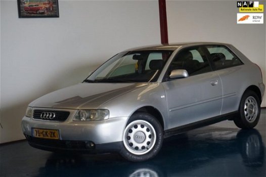 Audi A3 - 1.6 Attraction Automaat/Airco/Cruise/Nieuw Apk - 1