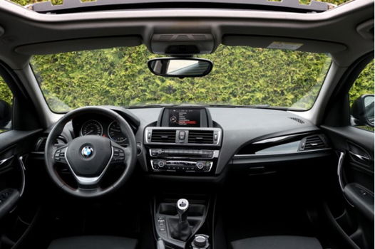 BMW 1-serie - 116i Sport Schuifdak LED Cruise Climate Stoelverwarming Open Dak Panoramadak Bluetooth - 1