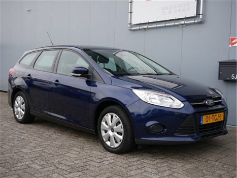 Ford Focus Wagon - 1.6 TI-VCT Lease Trend Airco/Trekhaak/Navigatie - 1