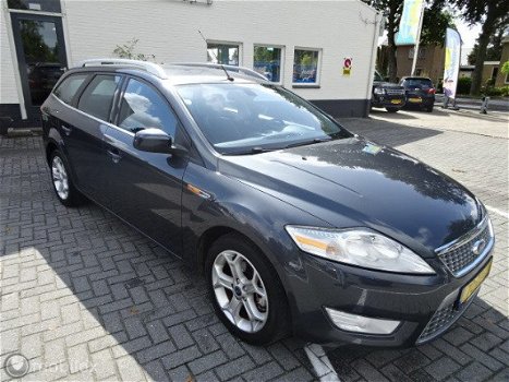 Ford Mondeo Wagon - 2.0-16V Ghia NETTE AUTO - 1