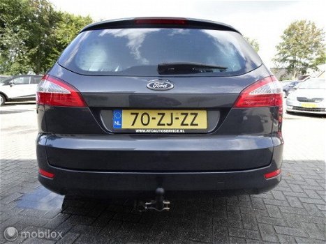 Ford Mondeo Wagon - 2.0-16V Ghia NETTE AUTO - 1