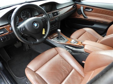 BMW 3-serie - 2.0 I 320 AUT Graphite - 1