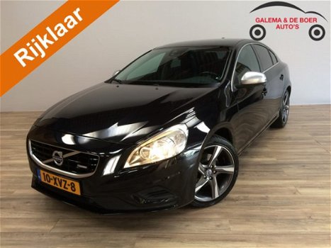 Volvo S60 - 1.6 T4 R-Design 180PK / AUTOMAAT / LEDER / - 1