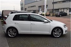 Volkswagen Golf - 1.2 TSI Trendline