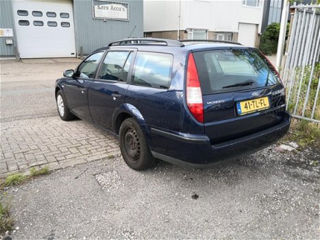 Ford Mondeo Wagon - 1.8-16V Champion - 1