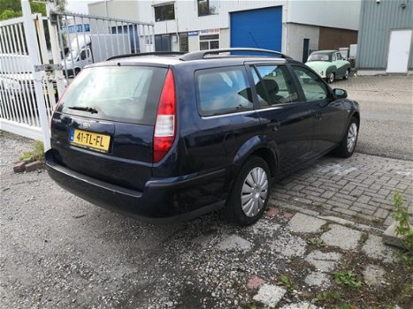 Ford Mondeo Wagon - 1.8-16V Champion - 1