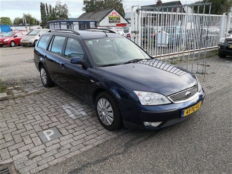 Ford Mondeo Wagon - 1.8-16V Champion - 1