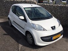 Peugeot 107 - 1.0-12V XS