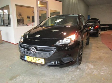 Opel Corsa - 1.4 Innovation OPC Line airco, 17 inch , als nieuw - 1