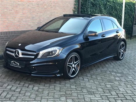 Mercedes-Benz A-klasse - 200 orig NL/Aut/AMG/Pano/Navi/NAP - 1