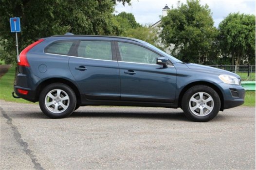 Volvo XC60 - 5 cilinder D3 163 PK FWD Summum - 1