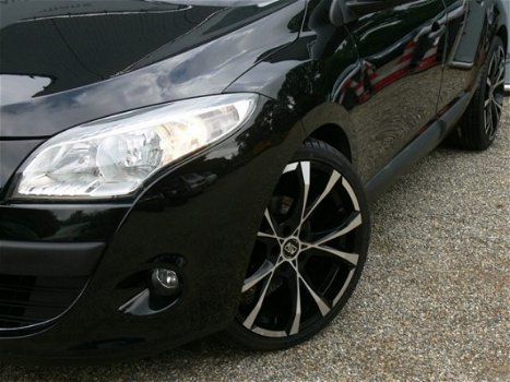 Renault Mégane - Megane 1.6-16V 101PK - 2012 - 99DKM - Navi - 19inch - 1