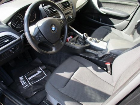 BMW 1-serie - 118d Executive - 1