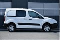 Peugeot Partner - 1.6 HDI Dangel 4X4 4 motion Airco € 107 P/m - 1 - Thumbnail