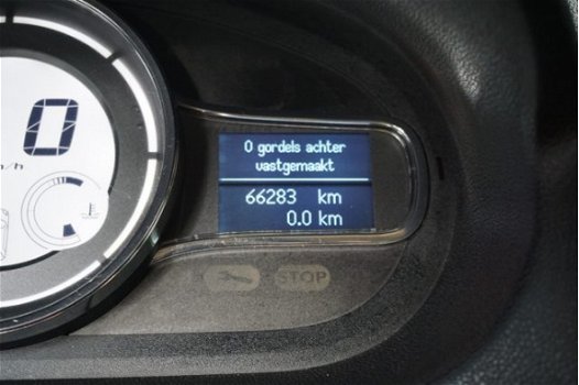 Renault Mégane - 1.5 dCi Expression Clima Control. Lichtmetalen Velgen - 1