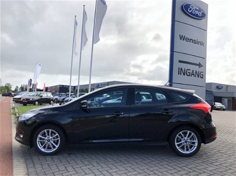 Ford Focus - 1.0-100PK Lease Edition Navigatie | Climate Control | Cruise Control | Voorruitverwarmi - 1