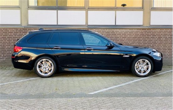 BMW 5-serie Touring - 530xd High Executive/M Pakket/Pano - 1