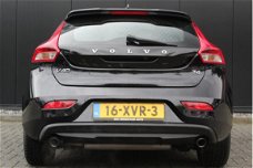 Volvo V40 - T4 Momentum | Navigatie / City Safety / Camera achter