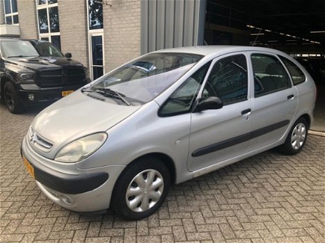 Citroën Xsara Picasso - 1.8i-16V 1STE EIGENAAR/WEINIG KM/NAP - 1