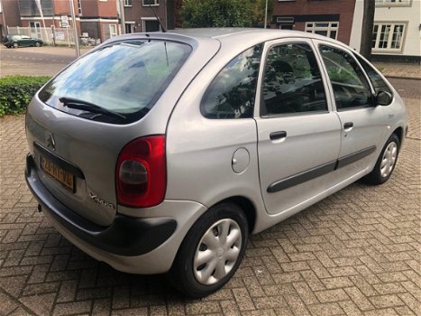 Citroën Xsara Picasso - 1.8i-16V 1STE EIGENAAR/WEINIG KM/NAP - 1