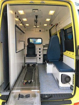 Mercedes-Benz Sprinter - 319 CDI GVW 3500kg Sprinter 319 CDI AMBULANCE RTW KTW - 1