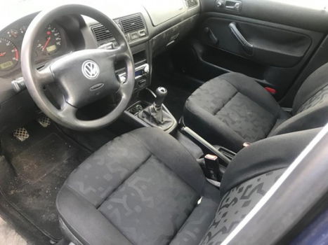 Volkswagen Golf Variant - 1.4-16V Met apk - 1