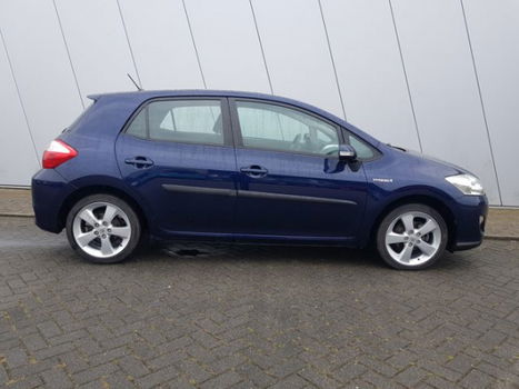 Toyota Auris - 1.8 Full Hybrid Aspiration | NETJES ONDERHOUDEN | CLIMATE CONTROL | ZUINIGE HYBRIDE - 1