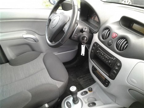 Citroën C3 - 1.4i-16V X-TR Automaat Aico ecc lmv panaramedak kan open - 1