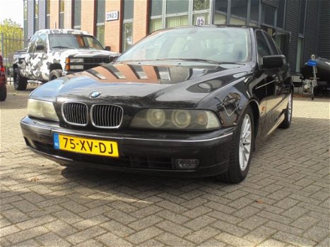BMW 5-serie - 540I - HANDGESCHAKELD 6-BAK - 1