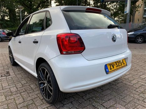 Volkswagen Polo - 1.2 Easyline *AIRCO*ELEKTR. RAMEN*5DEURS*LM VELGEN*BOEKJES - 1