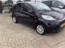 Peugeot 107 - 1.0 Access Accent