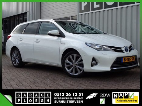 Toyota Auris Touring Sports - 1.8 Hybrid Pano-dak Leer/Stof Navi/Cam Lease Pro - 1